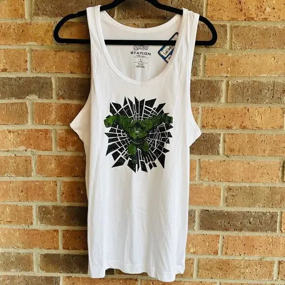 Avengers Station Large - Picture 1 of 3